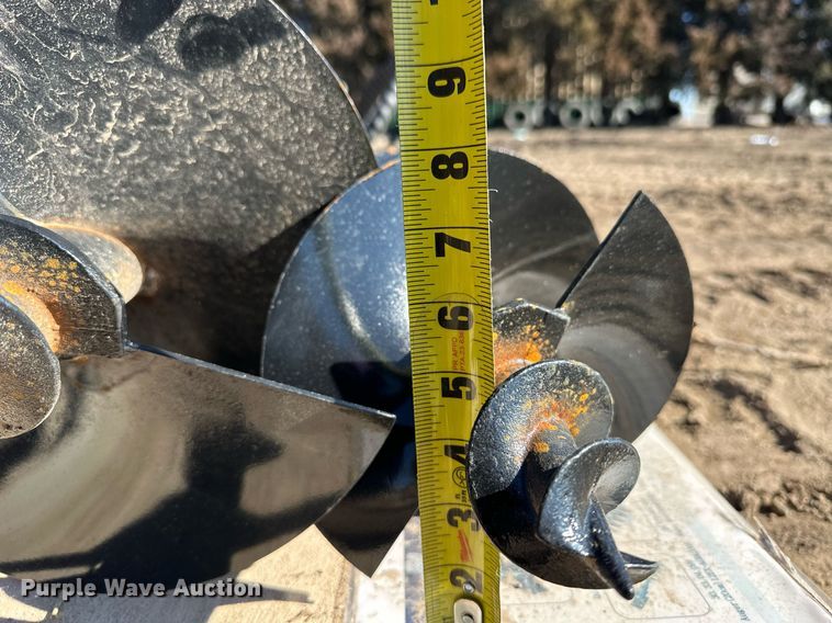 image for item ER8618 Mini excavator attachments