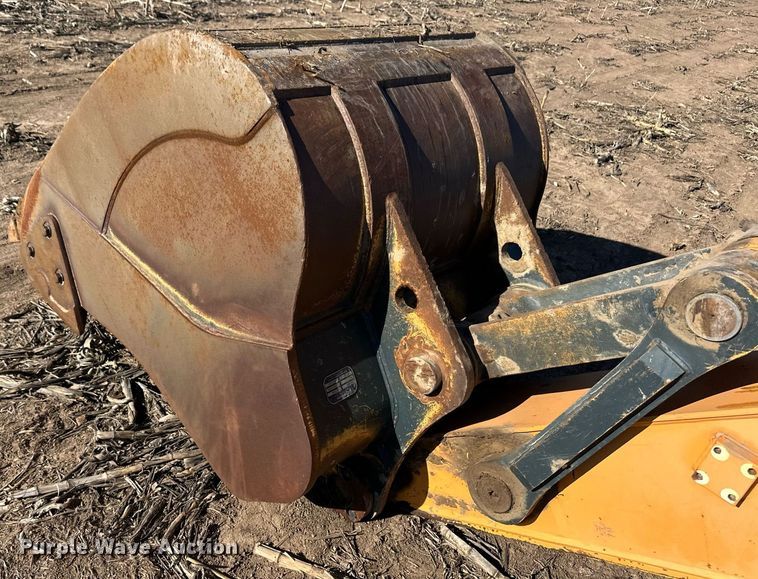 image for item ER8624 2011 Hyundai Robex 290LC-9 excavator