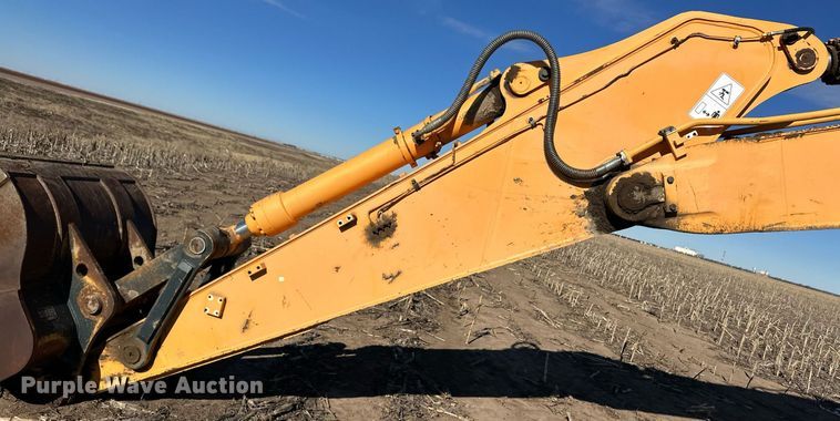 image for item ER8624 2011 Hyundai Robex 290LC-9 excavator