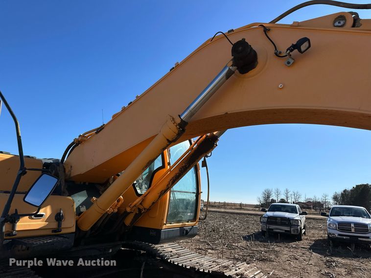 image for item ER8624 2011 Hyundai Robex 290LC-9 excavator