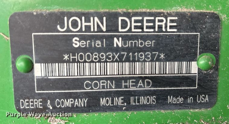 image for item OK9481 2005 John Deere 893 corn head