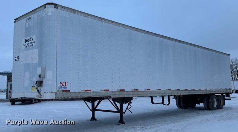 image for item DN0939 2002 Stoughton  AVW-535T-S-C-AR dry van trailer