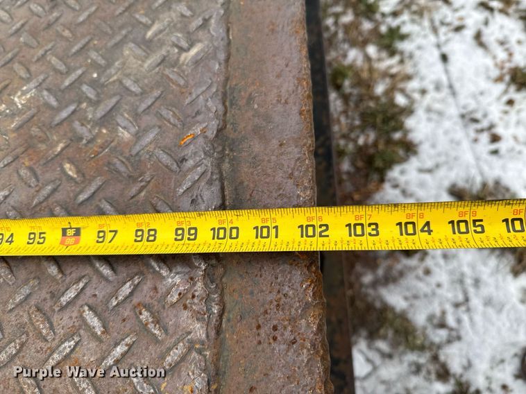 image for item DO0226 1985 Trail King 1965-1350 hydraulic tail equipment trailer