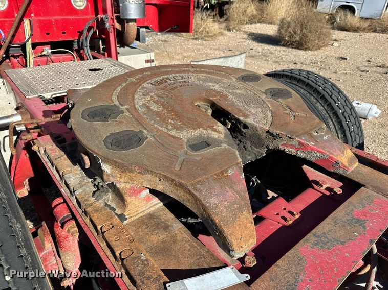 image for item DP6093 1998 Freightliner FLC112 semi truck