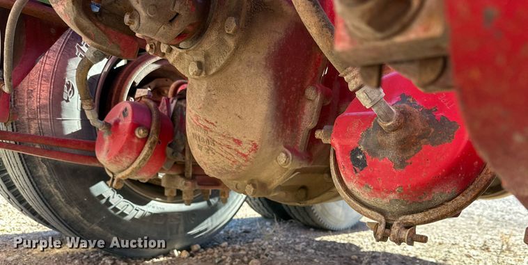 image for item DP6093 1998 Freightliner FLC112 semi truck