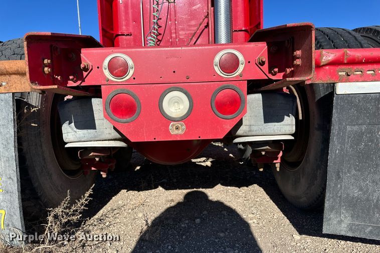 image for item DP6093 1998 Freightliner FLC112 semi truck