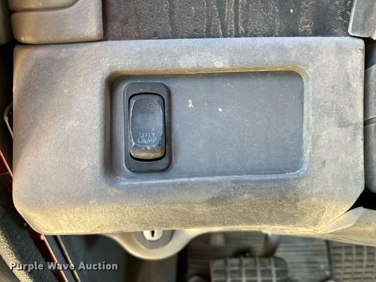 image for item DP6093 1998 Freightliner FLC112 semi truck