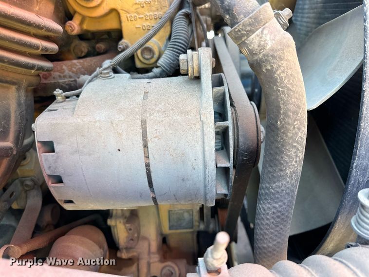 image for item DP6093 1998 Freightliner FLC112 semi truck