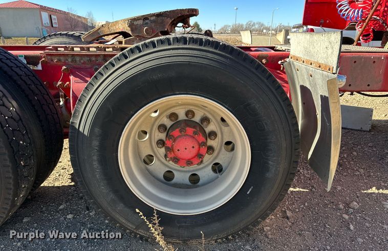 image for item DP6093 1998 Freightliner FLC112 semi truck