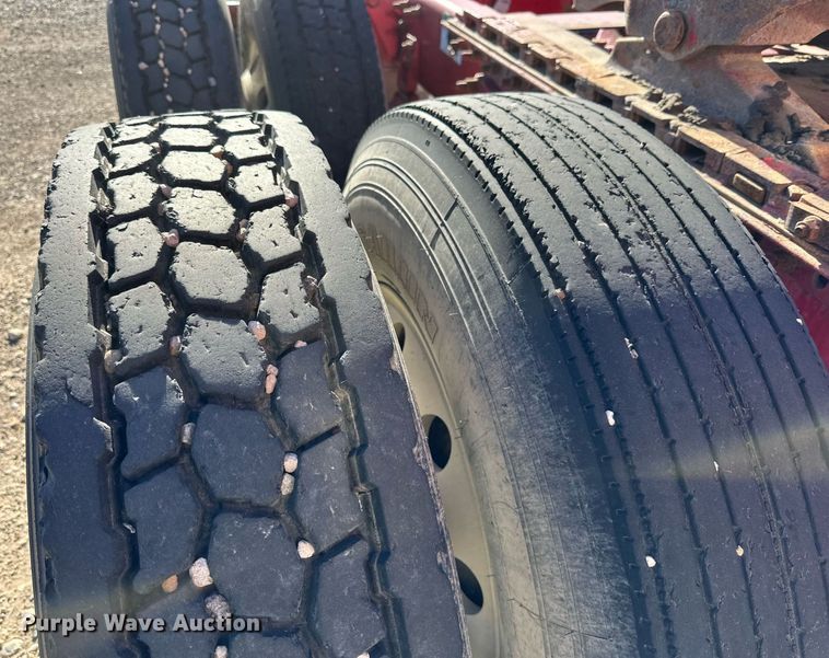 image for item DP6093 1998 Freightliner FLC112 semi truck