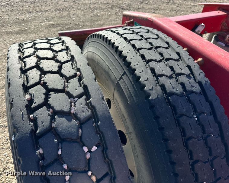 image for item DP6093 1998 Freightliner FLC112 semi truck