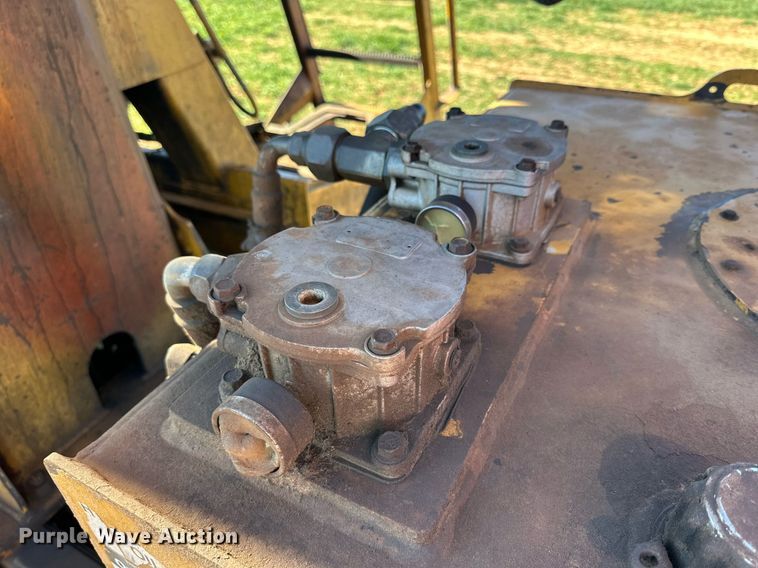 image for item DP6097 2003 Peterbilt 378 semi truck