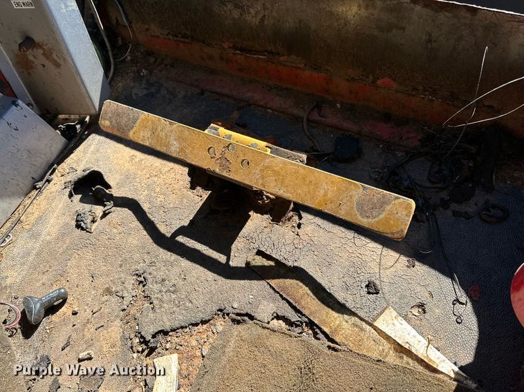 image for item DP6097 2003 Peterbilt 378 semi truck