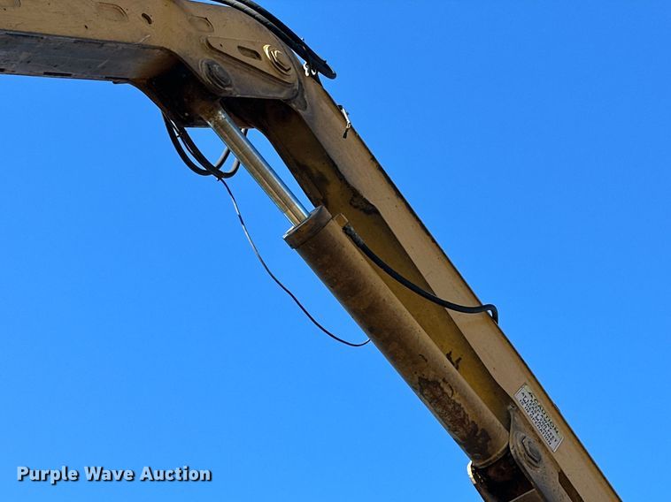 image for item DP6097 2003 Peterbilt 378 semi truck