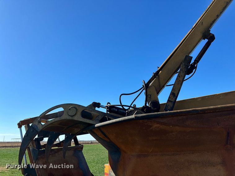 image for item DP6097 2003 Peterbilt 378 semi truck