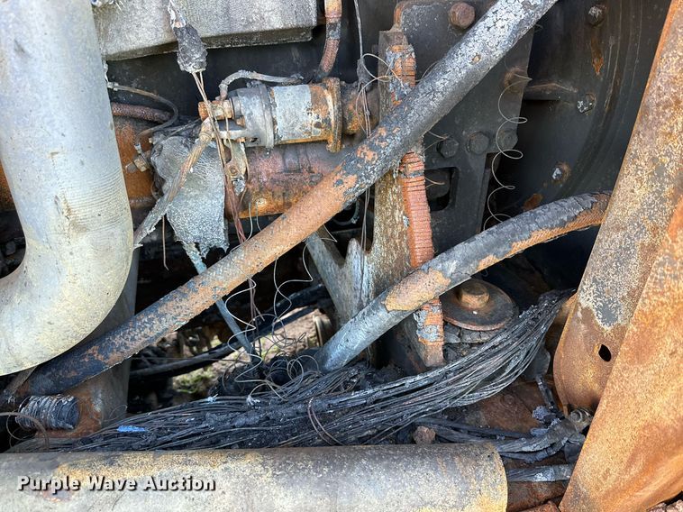 image for item DP6097 2003 Peterbilt 378 semi truck