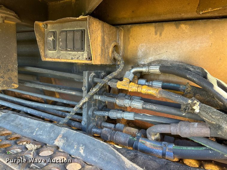 image for item DP6097 2003 Peterbilt 378 semi truck