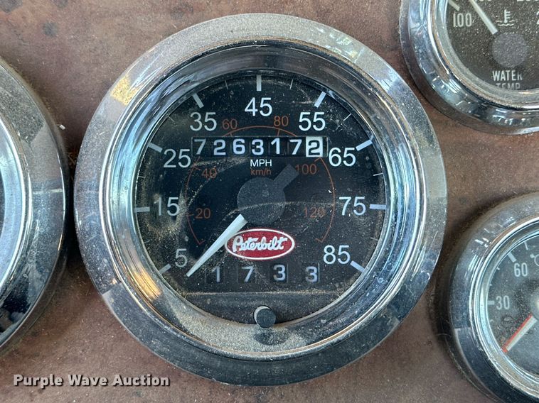 image for item DP6097 2003 Peterbilt 378 semi truck