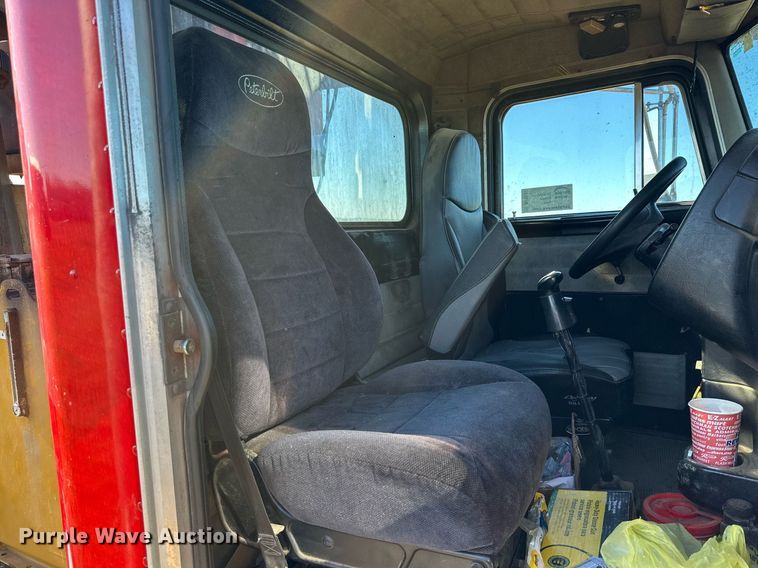 image for item DP6097 2003 Peterbilt 378 semi truck