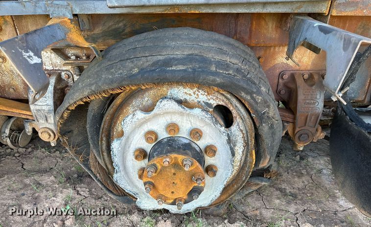 image for item DP6097 2003 Peterbilt 378 semi truck