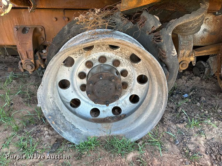 image for item DP6097 2003 Peterbilt 378 semi truck