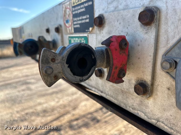 image for item DP6103 2009 Wilson drop deck trailer