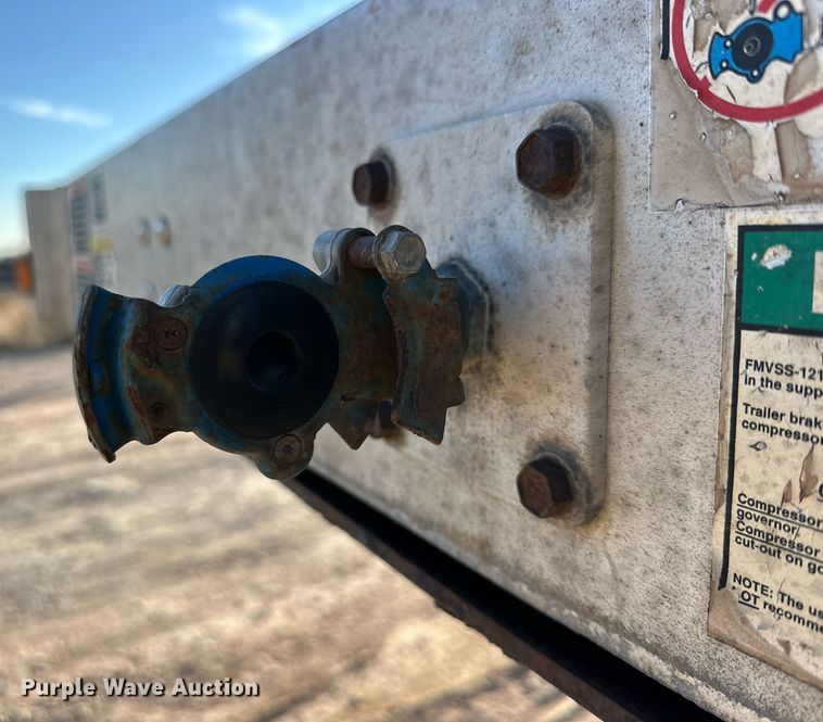 image for item DP6103 2009 Wilson drop deck trailer