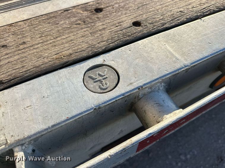 image for item DP6103 2009 Wilson drop deck trailer