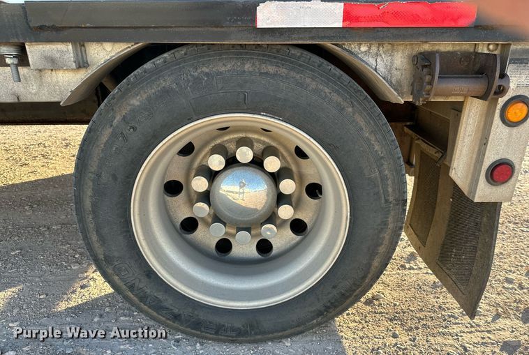 image for item DP6103 2009 Wilson drop deck trailer