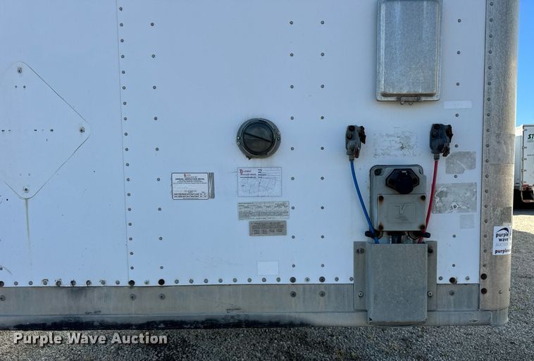 image for item DT2130 2012 Vanguard VXP dry van trailer