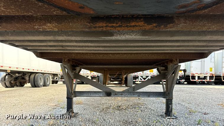 image for item DT2130 2012 Vanguard VXP dry van trailer