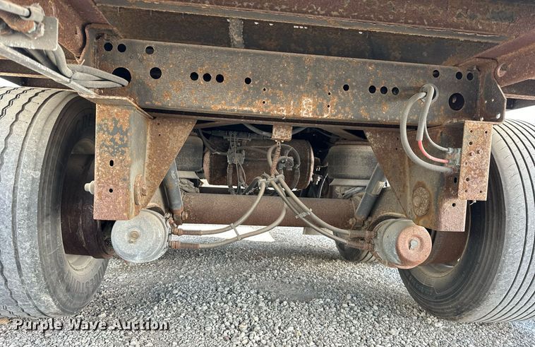 image for item DT2130 2012 Vanguard VXP dry van trailer