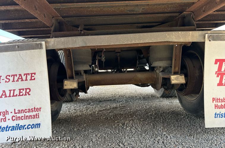 image for item DT2130 2012 Vanguard VXP dry van trailer