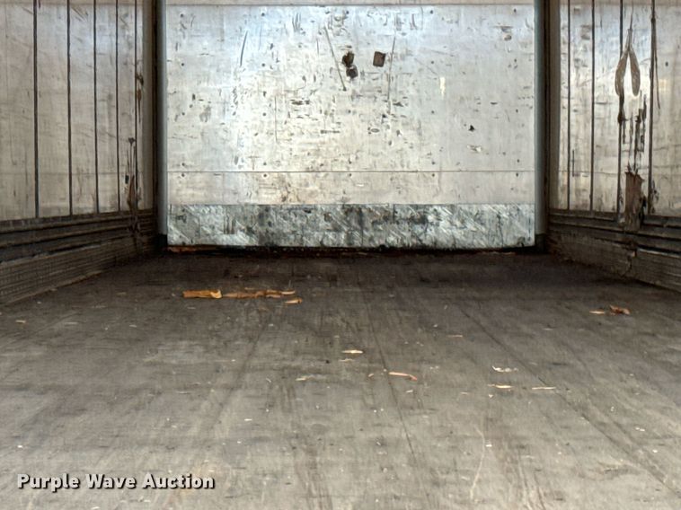 image for item DT2130 2012 Vanguard VXP dry van trailer