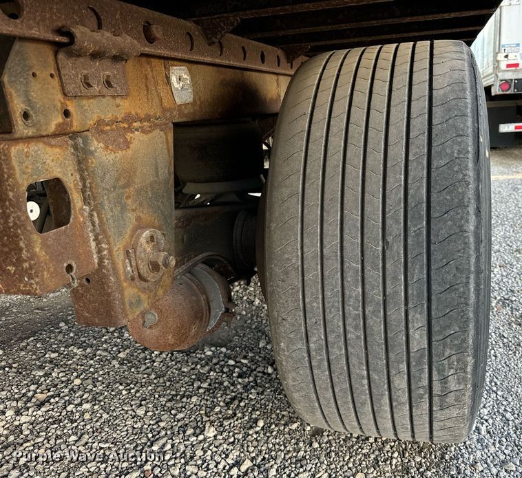 image for item DT2130 2012 Vanguard VXP dry van trailer