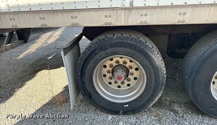 image for item DT2130 2012 Vanguard VXP dry van trailer