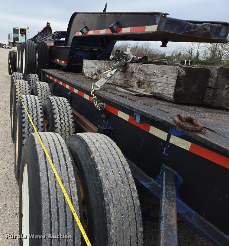 image for item DT5429 1977 Load King 804 DRB lowboy equipment trailer