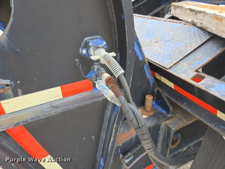 image for item DT5429 1977 Load King 804 DRB lowboy equipment trailer