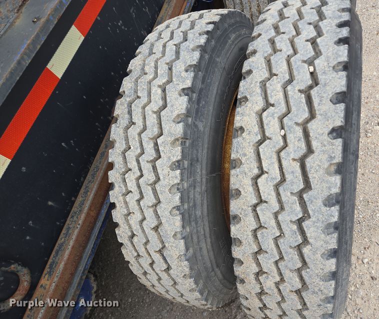 image for item DT5429 1977 Load King 804 DRB lowboy equipment trailer