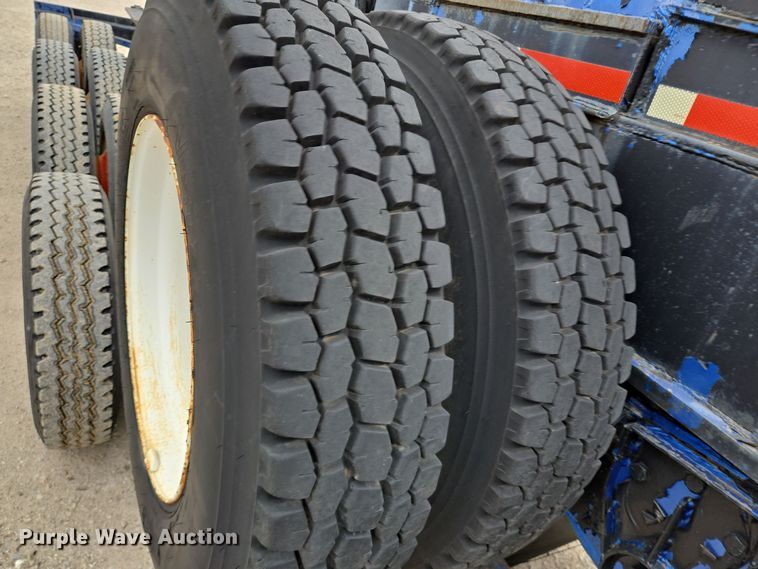 image for item DT5429 1977 Load King 804 DRB lowboy equipment trailer