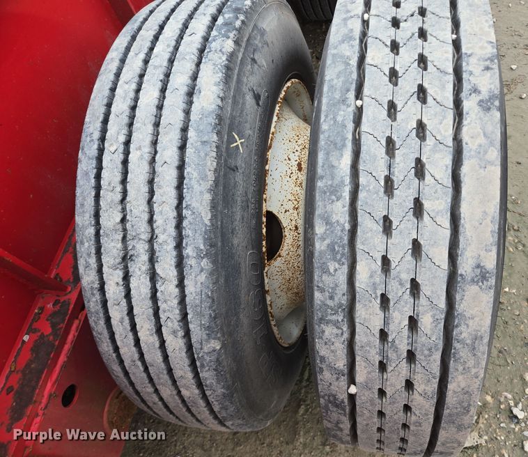 image for item DT5430 2008 Kalyn Siebert LBO-4-70T equipment trailer