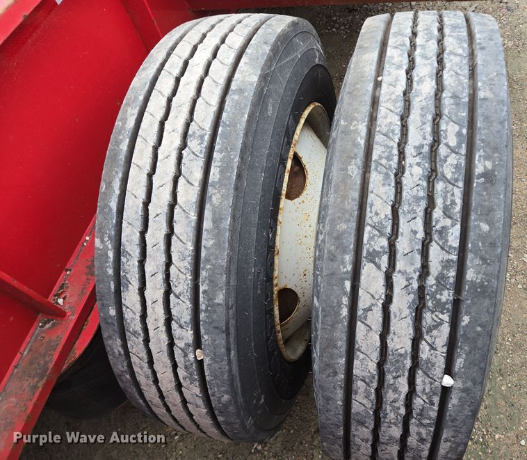 image for item DT5430 2008 Kalyn Siebert LBO-4-70T equipment trailer