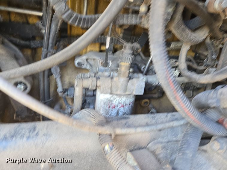 image for item DT5455 2014 Caterpillar CT660L semi truck