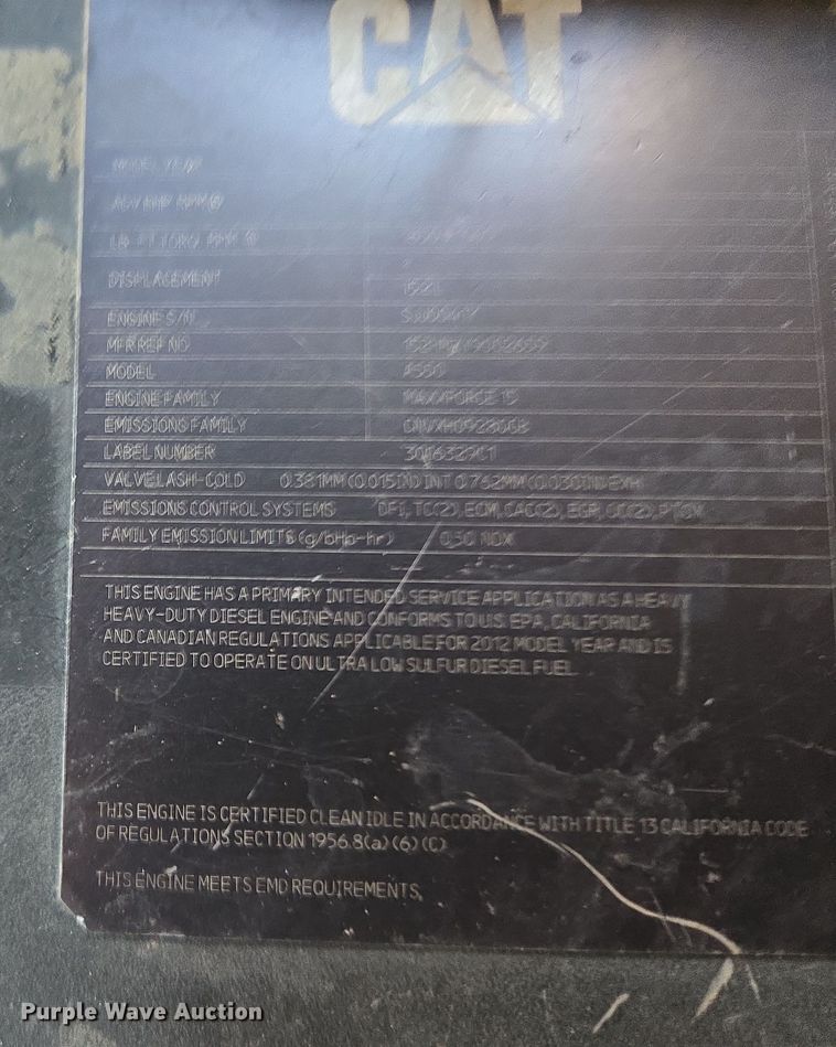 image for item DT5455 2014 Caterpillar CT660L semi truck