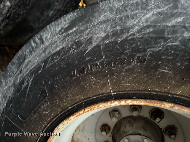 image for item DW2462 1985 Great dane 7510TJL dry van trailer