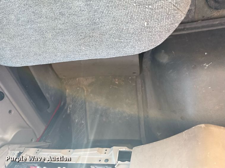 image for item DX1429 2007 Sterling A9500 semi truck