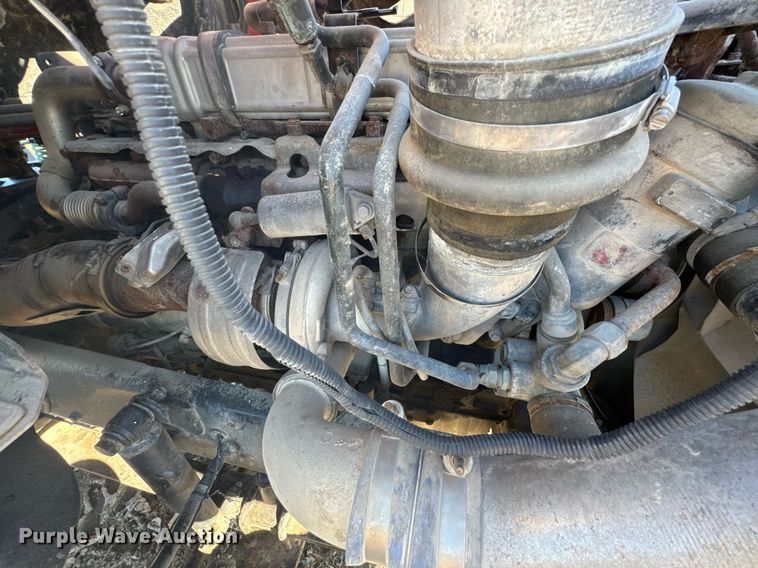 image for item DX1429 2007 Sterling A9500 semi truck