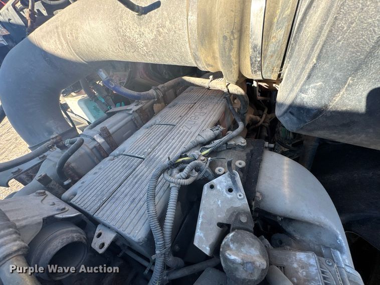 image for item DX1429 2007 Sterling A9500 semi truck