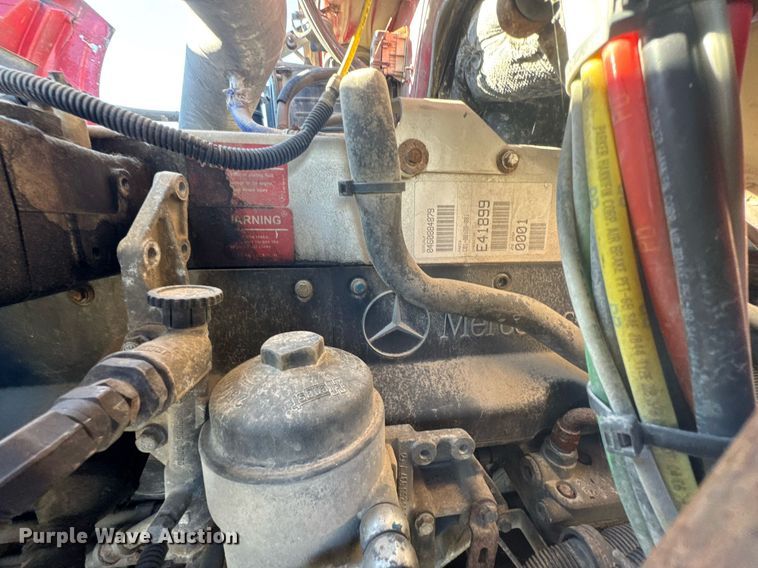 image for item DX1429 2007 Sterling A9500 semi truck