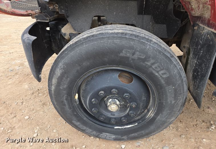 image for item DX1623 1994 GMC Top Kick truck cab and chassis